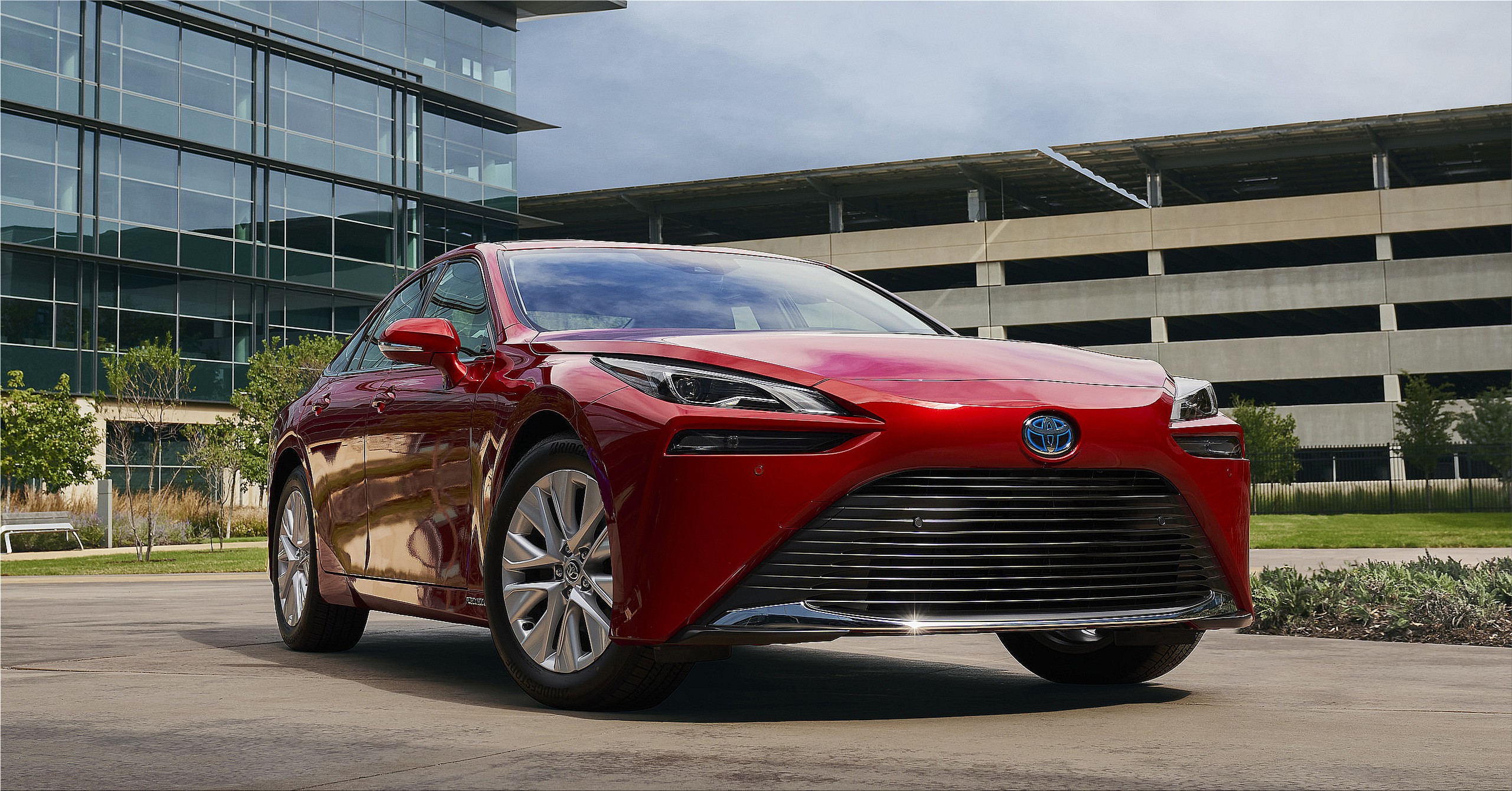 2021 Toyota Mirai hydrogen fuelcell electric vehicle (FCEV) Dosula
