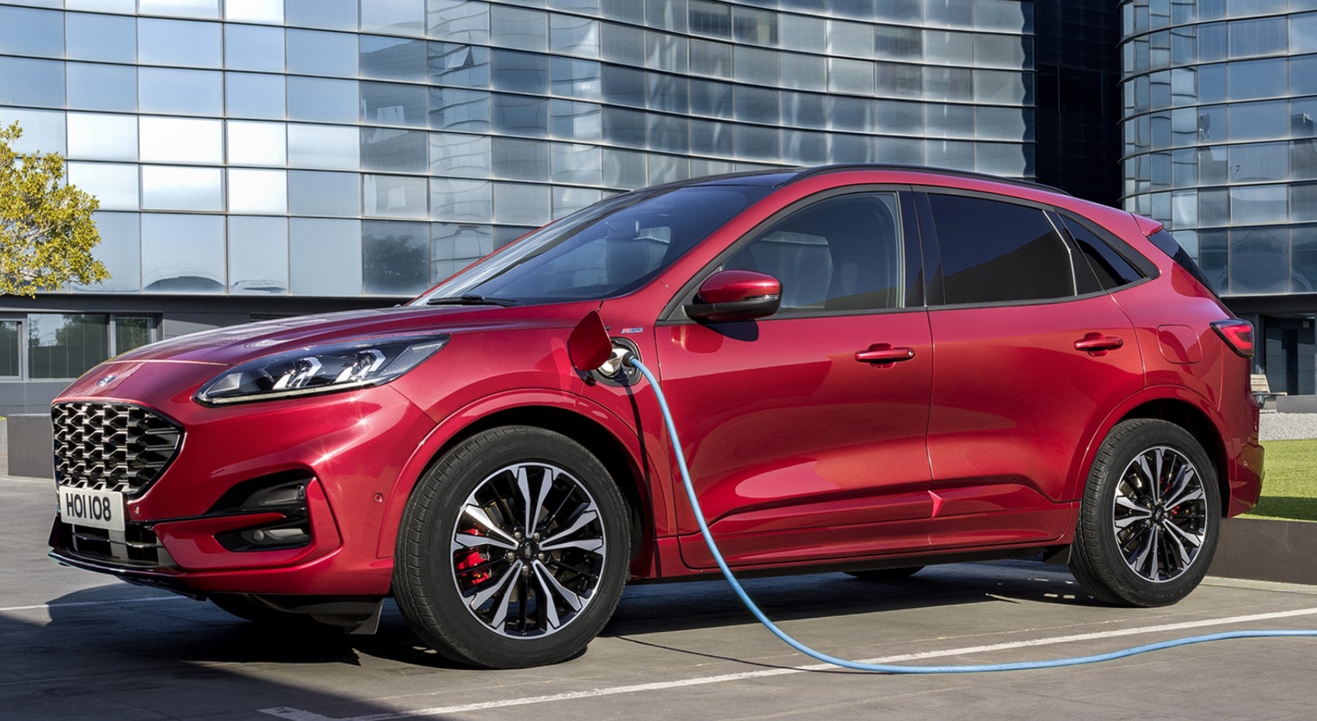 The new Ford Kuga Plugin Hybrid Dosula