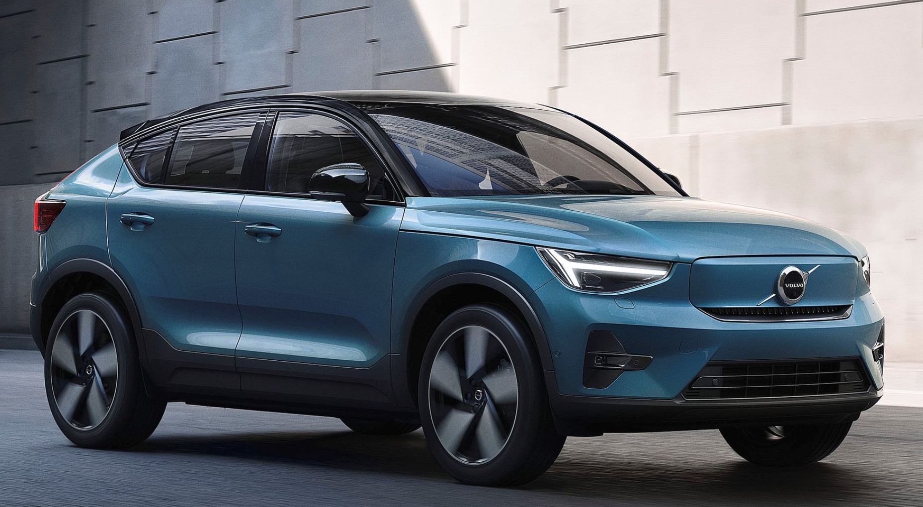 The new Volvo C40 Recharge electric SUV Dosula