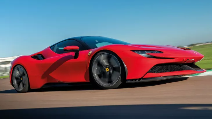 Ferrari SF90 Stradale
