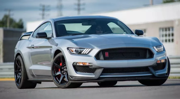 Ford Mustang Shelby GT350
