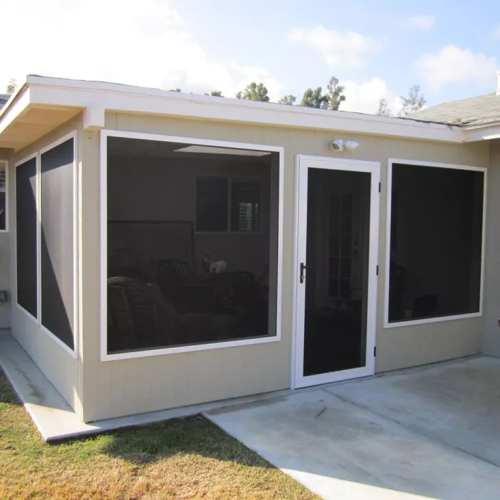 fly screens in Mandurah