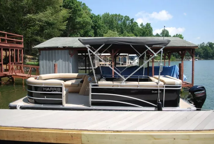 exploring the tranquil charm of mountain house rentals in charlotte, north carolina