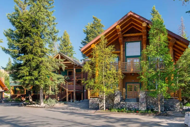 Lodge in Banff 
