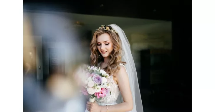 15 Best Non-Traditional Wedding Dresses
