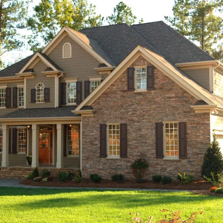 Roofer in La Crosse, WI