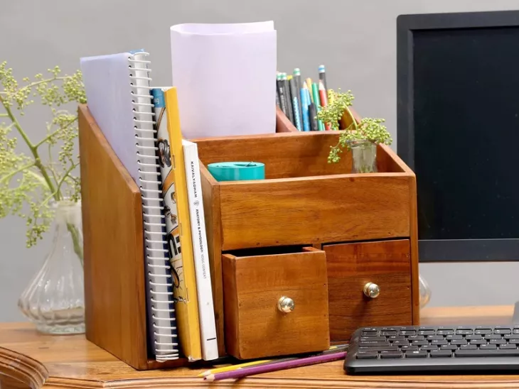 office desk organizer