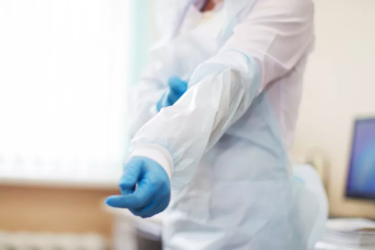Surgical Gown, Doctors & Nurse Uniforms