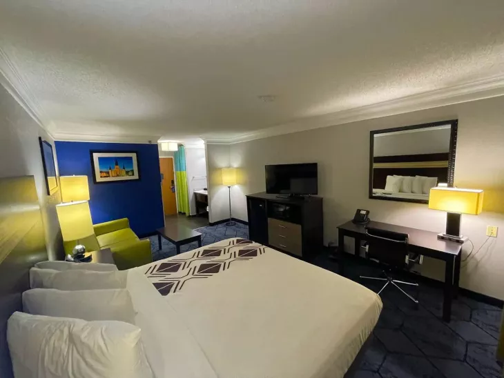 Luxury Hotels in Slidell