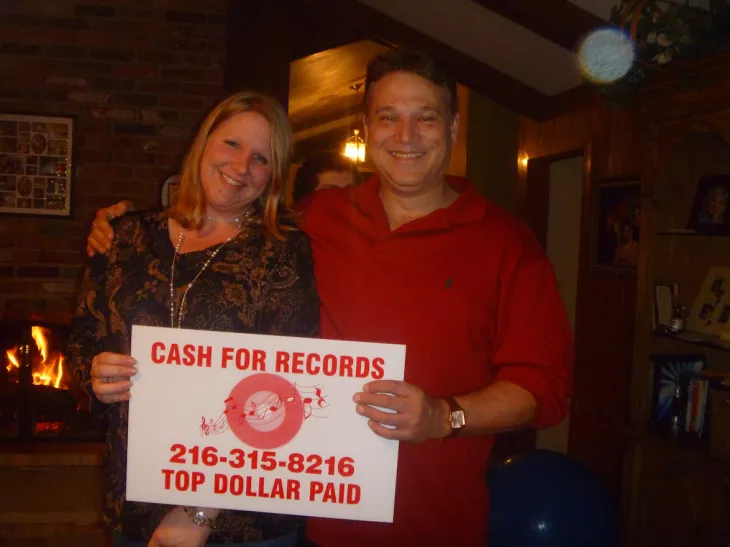 sell old vinyl records