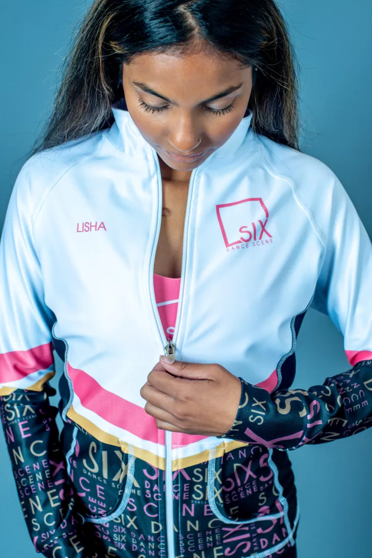 Limelight Teamwear is the leading provider of custom teamwear & apparel for teams across North America.