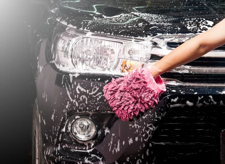 Exterior car wash in Mississauga