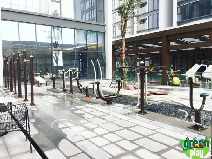 outdoor fitness equipment supplier