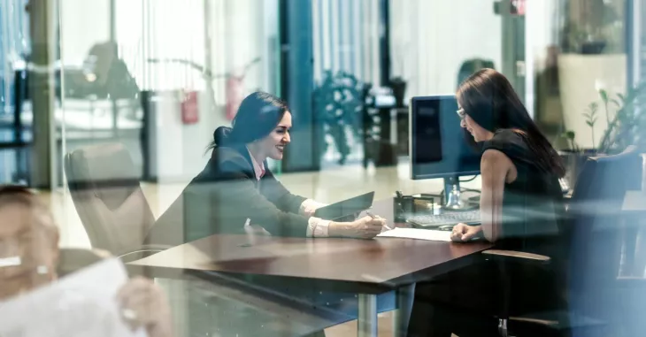Procurement strategy consulting vs. interim procurement management