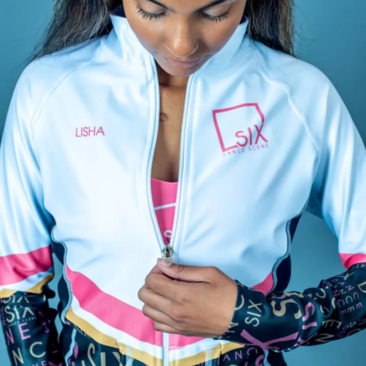 Limelight Teamwear is the leading provider of custom teamwear & apparel for teams across North America.