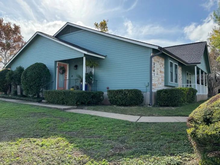 siding installation in Austin