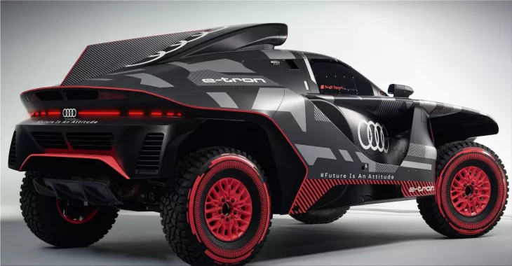  Audi RS Q e-tron