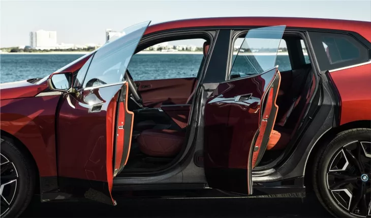 BMW iX xDrive50 electric SUV