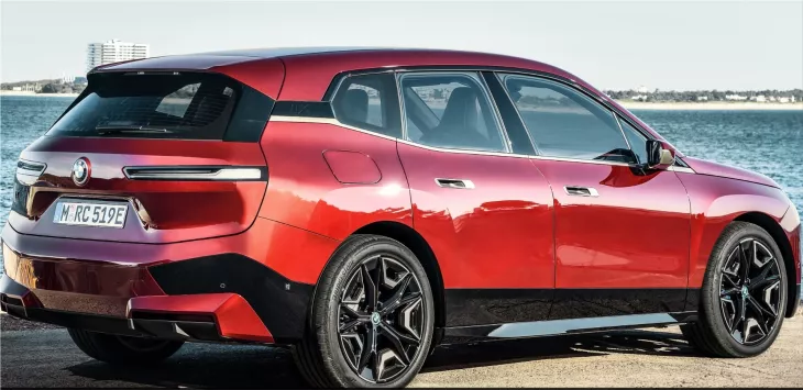 BMW iX xDrive50 electric SUV