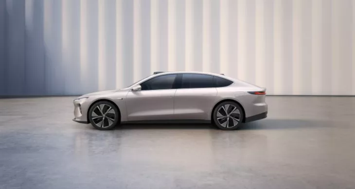 NIO ET7