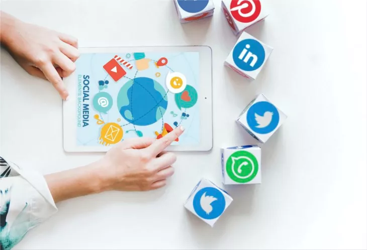 social bookmarking sites