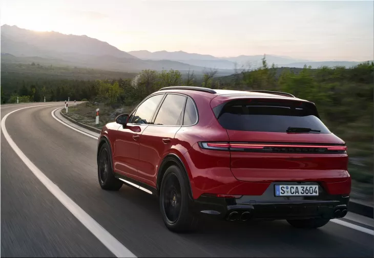 2024 Porsche Cayenne GTS