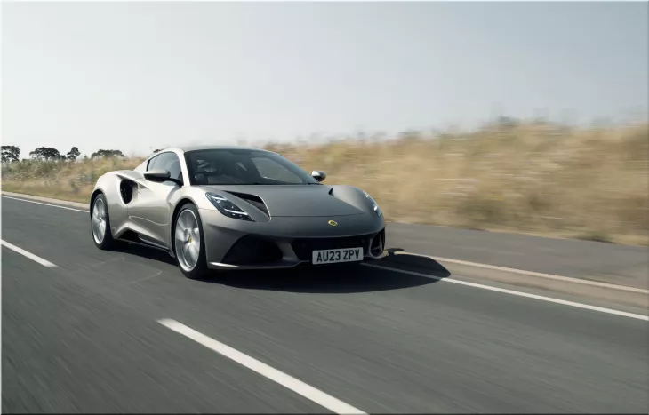 Lotus Emira i4