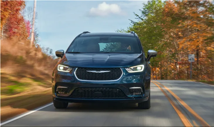 2025 Chrysler Pacifica Hybrid