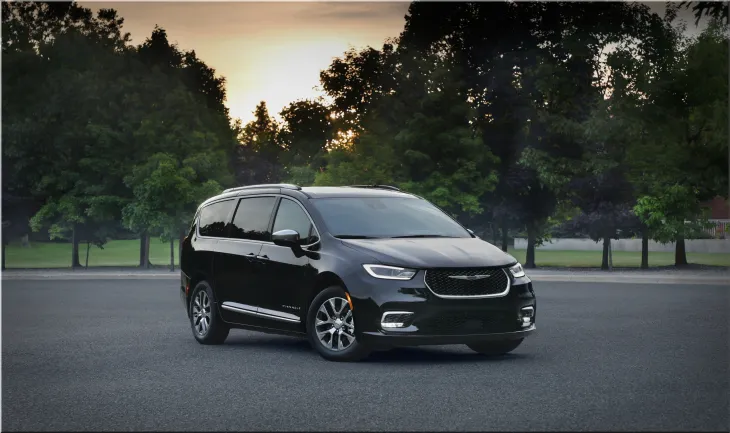 2025 Chrysler Pacifica Hybrid