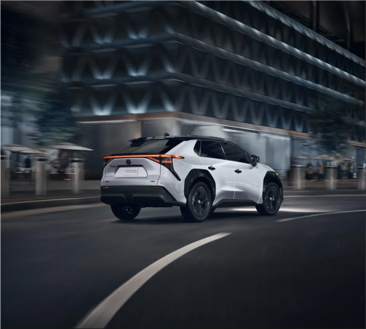2025 Toyota bZ4X BEV