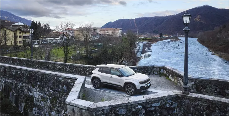 Jeep Avenger e-Hybrid