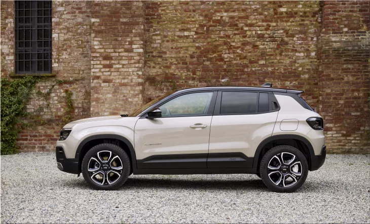 Jeep Avenger e-Hybrid