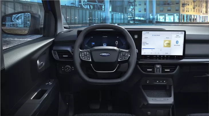 Ford E-Transit Courier