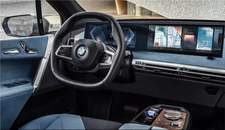 BMW iX xDrive50 electric SUV