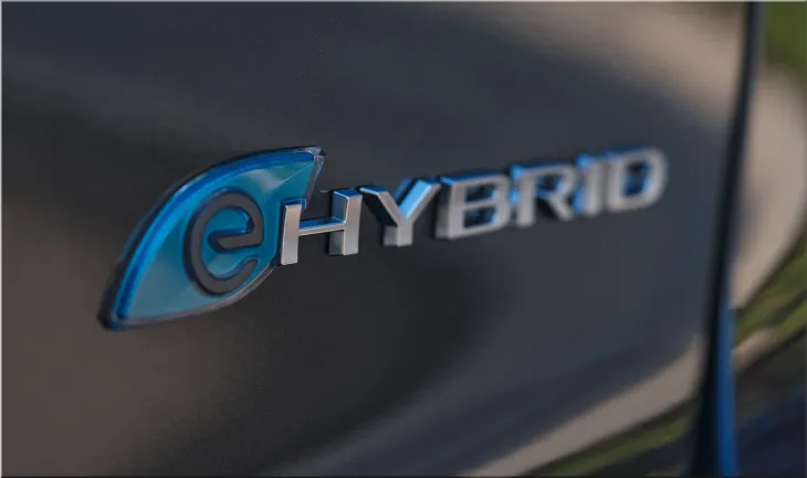 2025 Chrysler Pacifica Hybrid