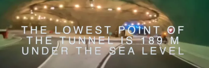 First underwater roundabout