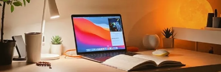 Corner Study Table
