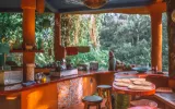 outdoor kitchen